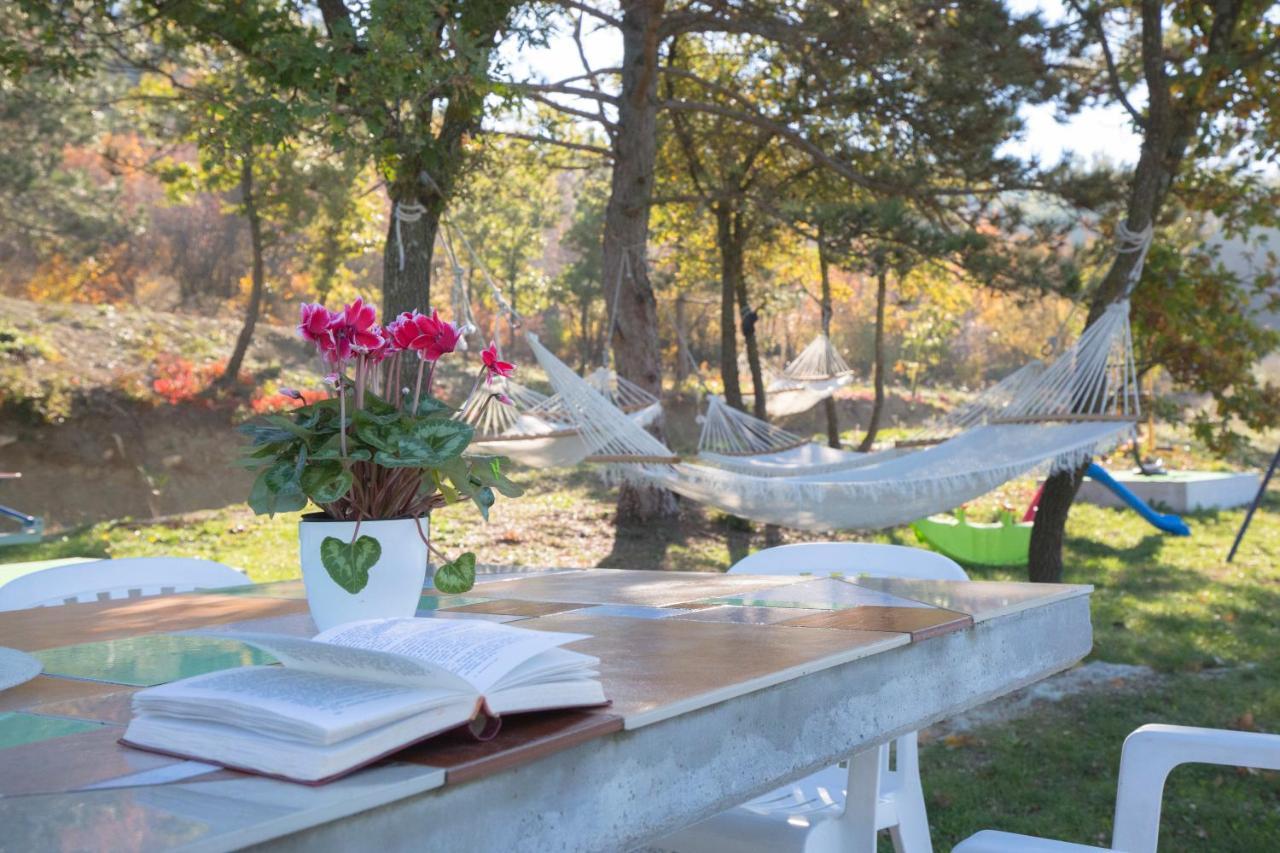 Kamp Romantik - Glamping ラビン エクステリア 写真